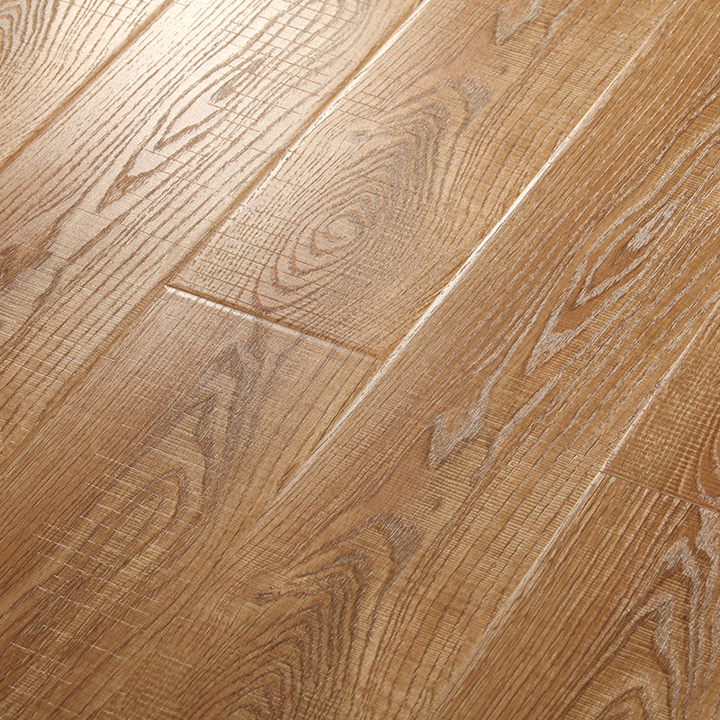 強(qiáng)化復(fù)合地板 12mm家用耐磨防滑歐式灰色仿古木地板的選擇與優(yōu)勢